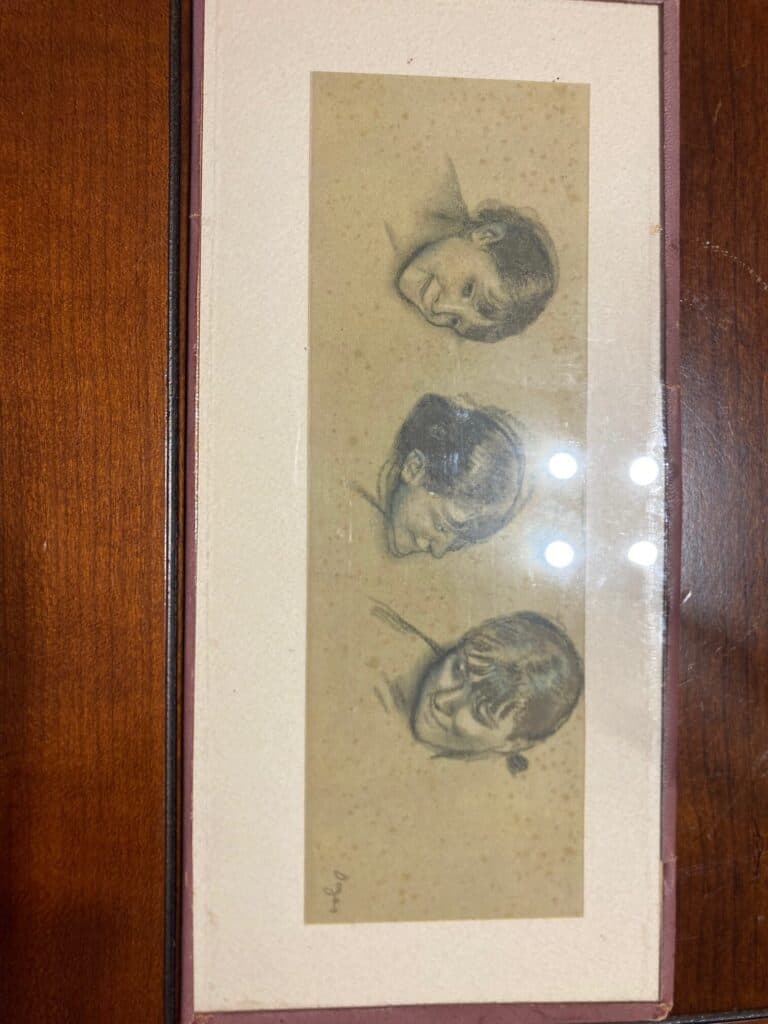 Estimation de prix pour le Fusain signe Degas – Oeuvre d’art représentant 3 têtes de femmes.