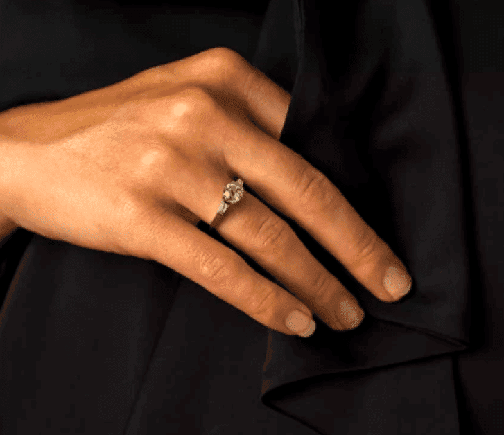 Bague Van Cleef & Arpels : estimation gratuite Bague Van Cleef & Arpels : estimation gratuite