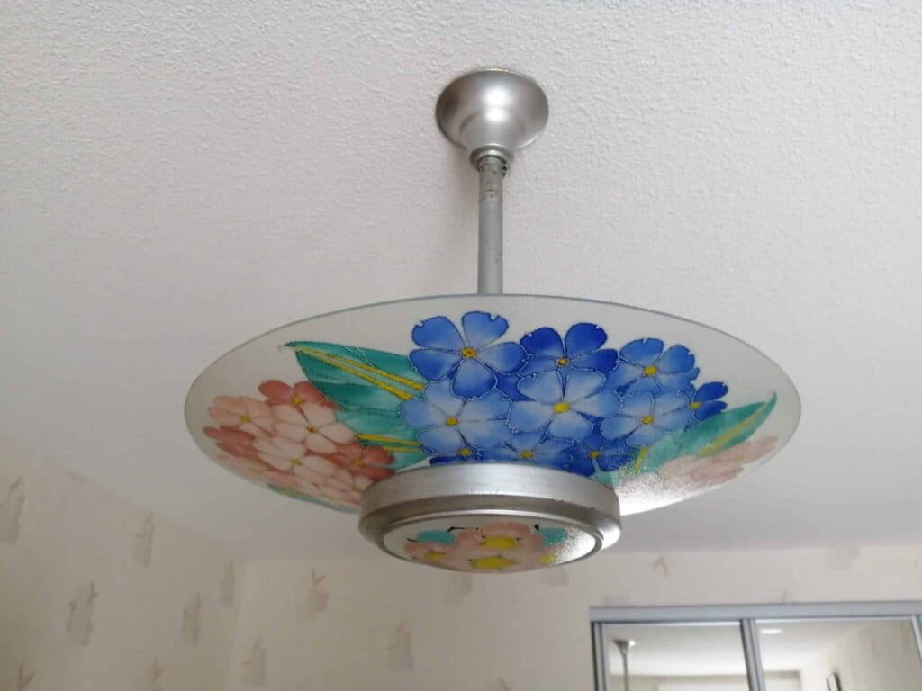 Estimation de la suspension en pâte de verre signée Loys Lucha de style Art Nouveau