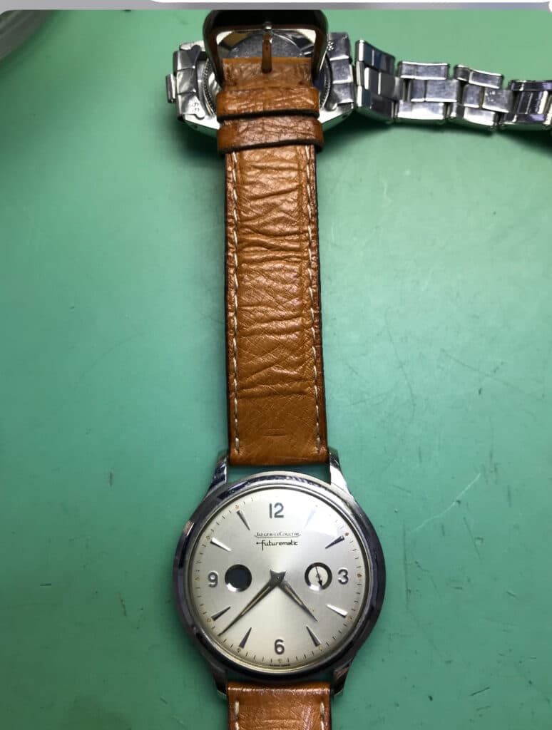 Estimation précise de la Montre Jaeger-LeCoultre Futurematic acier E 502 surnommée ‘Porthole’ par les collectionneurs, modèle unique avec mouvement automatique Calibre 837.