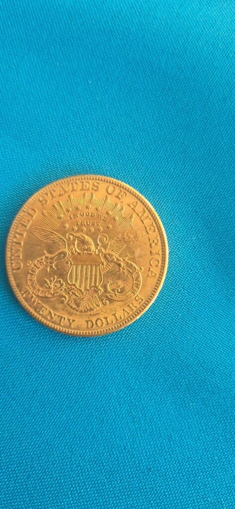 Estimation de la valeur d’une pièce d’or américaine de 20 dollars datant de 1907