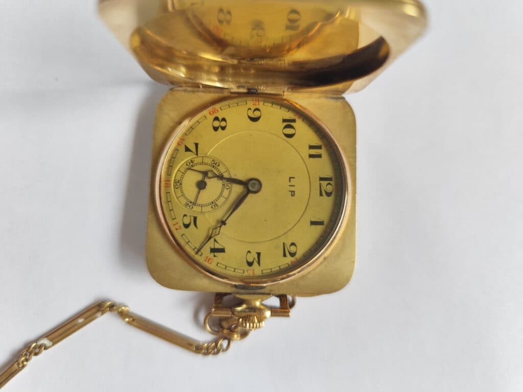 Estimation précise d’une montre gousset Lip monogrammée, conservée en parfait état de fonctionnement