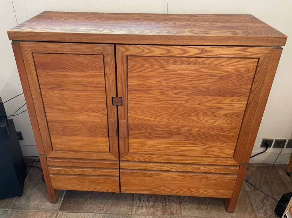 Buffet haut CHAPO R18A : une pièce maîtresse du design à évaluer Buffet haut CHAPO R18A : une pièce maîtresse du design à évaluer
